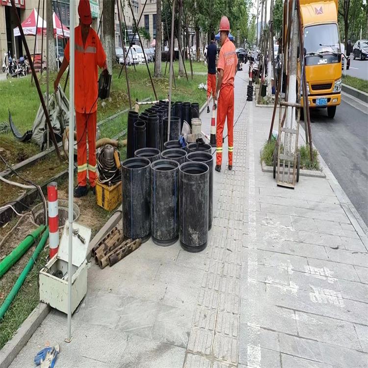 美兰管道短管置换修复