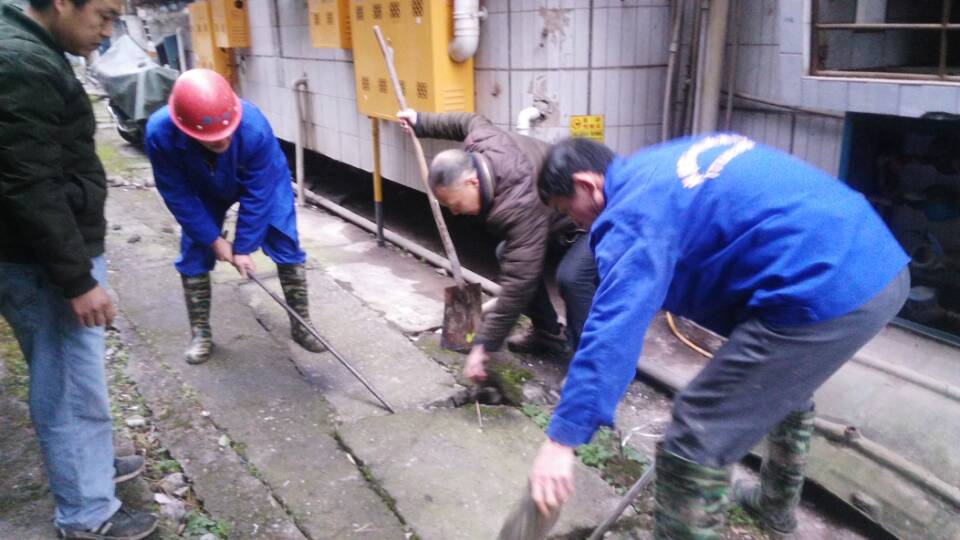 美兰清掏化粪池、管道疏通一站式服务<高效><技术><可靠>